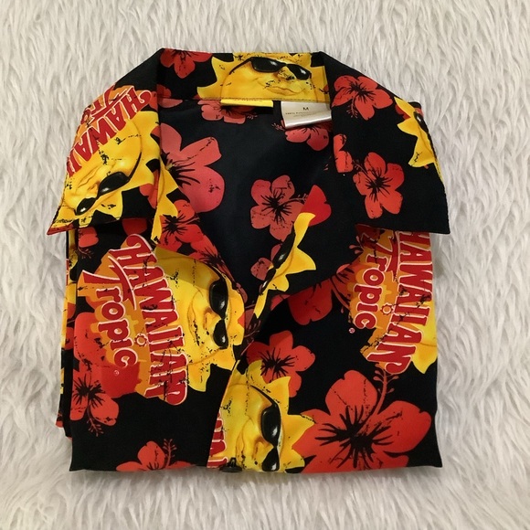 Hawaiian tropical black floral beach vacation shirt - Picture 4 of 9